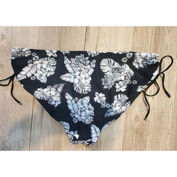 Time And Tru Swim Bikini Bottom Size 2X (20-22) - Picture 2 of 3